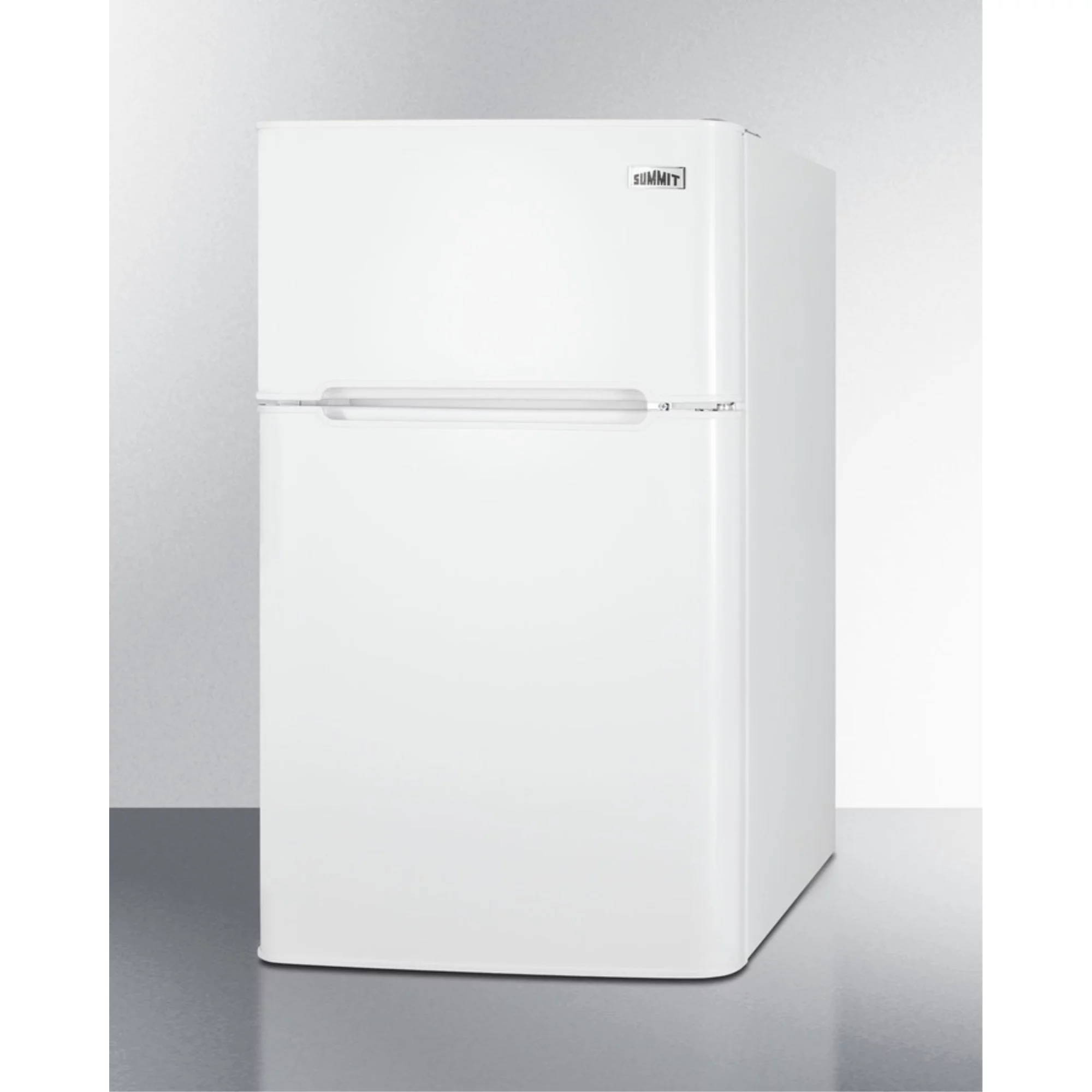 Summit CP34WADA 19 in. Wide 2-Door ADA Height Refrigerator-Freezer