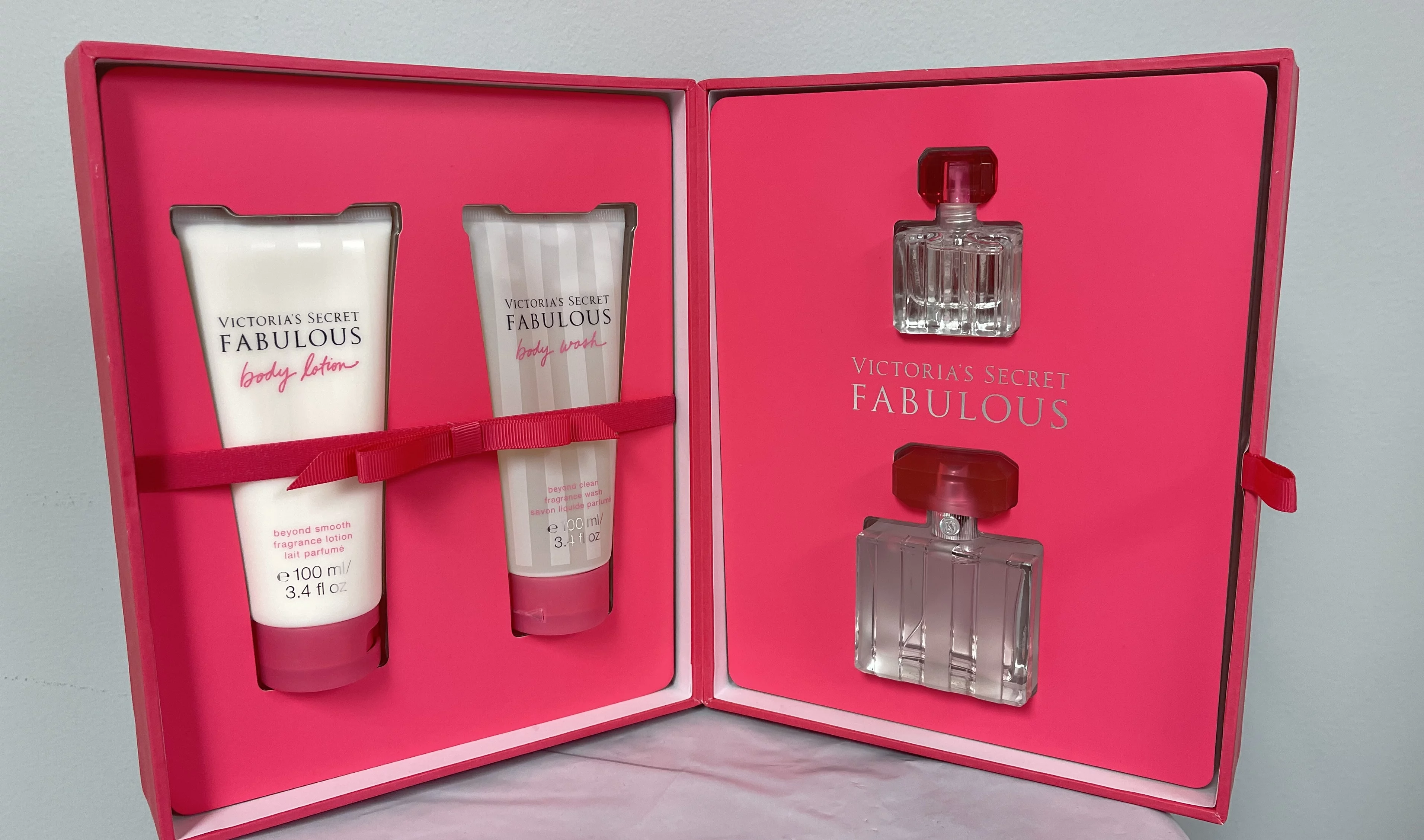 Victoria's Secret Fabulous 3.4 fl oz  Eau De Parfum, Fragrance Lotion 3.4 fl oz Body Wash Perfume Gift Set 4 Pieces