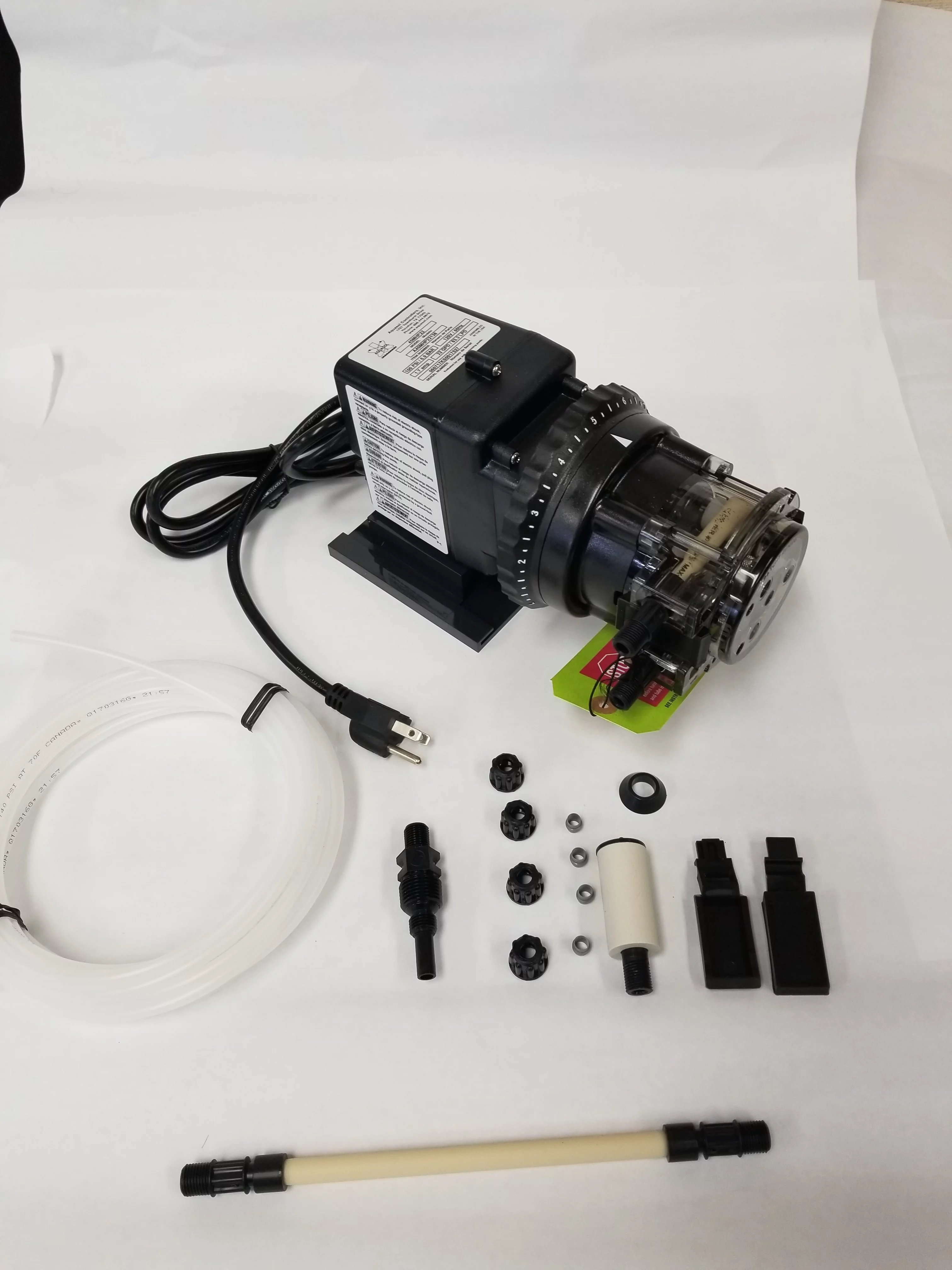 Stenner Pump 85m4 - Stenner Peristaltic Pump Adjustable Head - Rated at 3 to 60 gpd adjustable head. Rated at 25 psi. - Ideal Chlorine Injection Pump. 120 Volts, Model number 85MJL4A1S