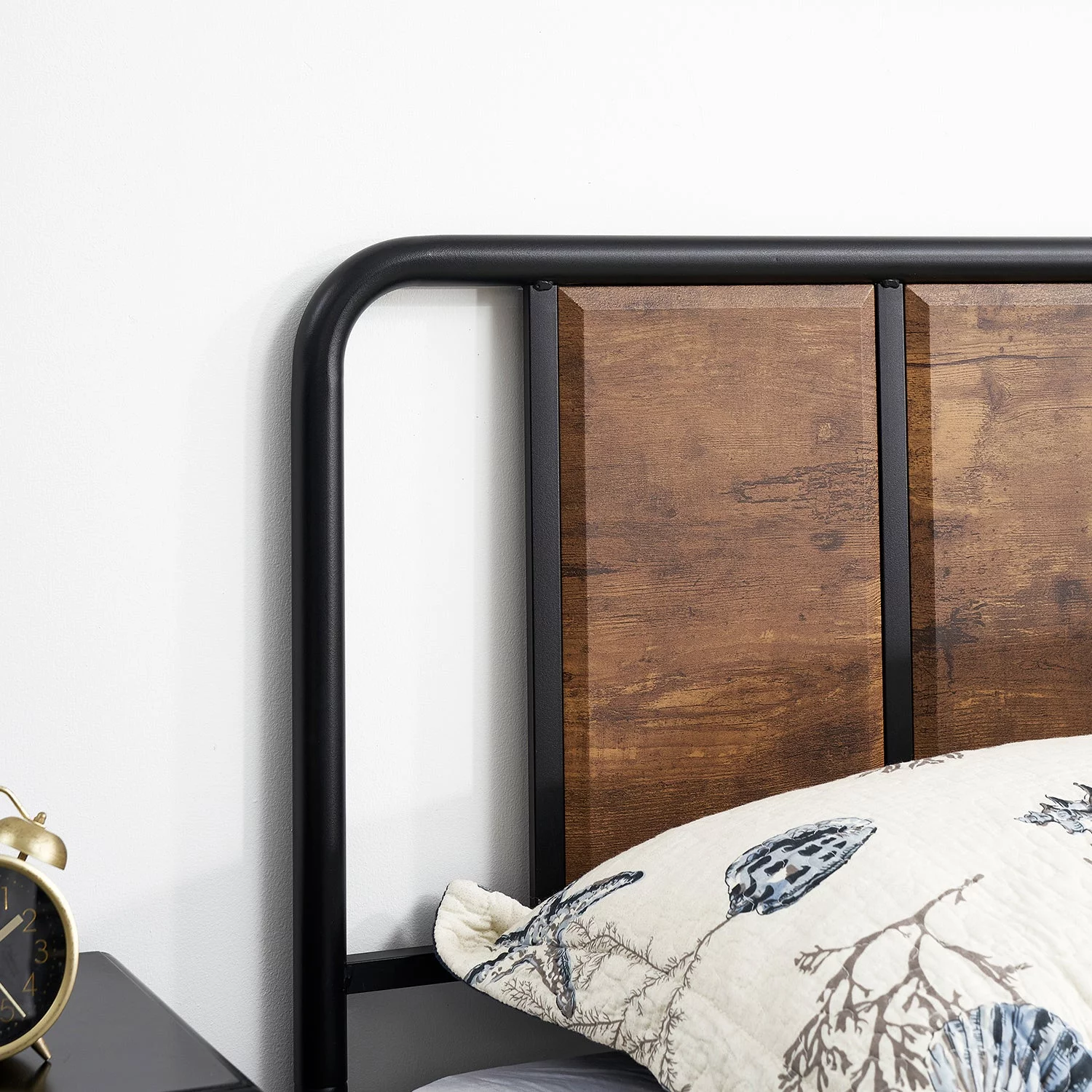 VECELO 3 Piece Bedroom Set, Wood Platform Bed Frame and 2 Nightstands, Full Size