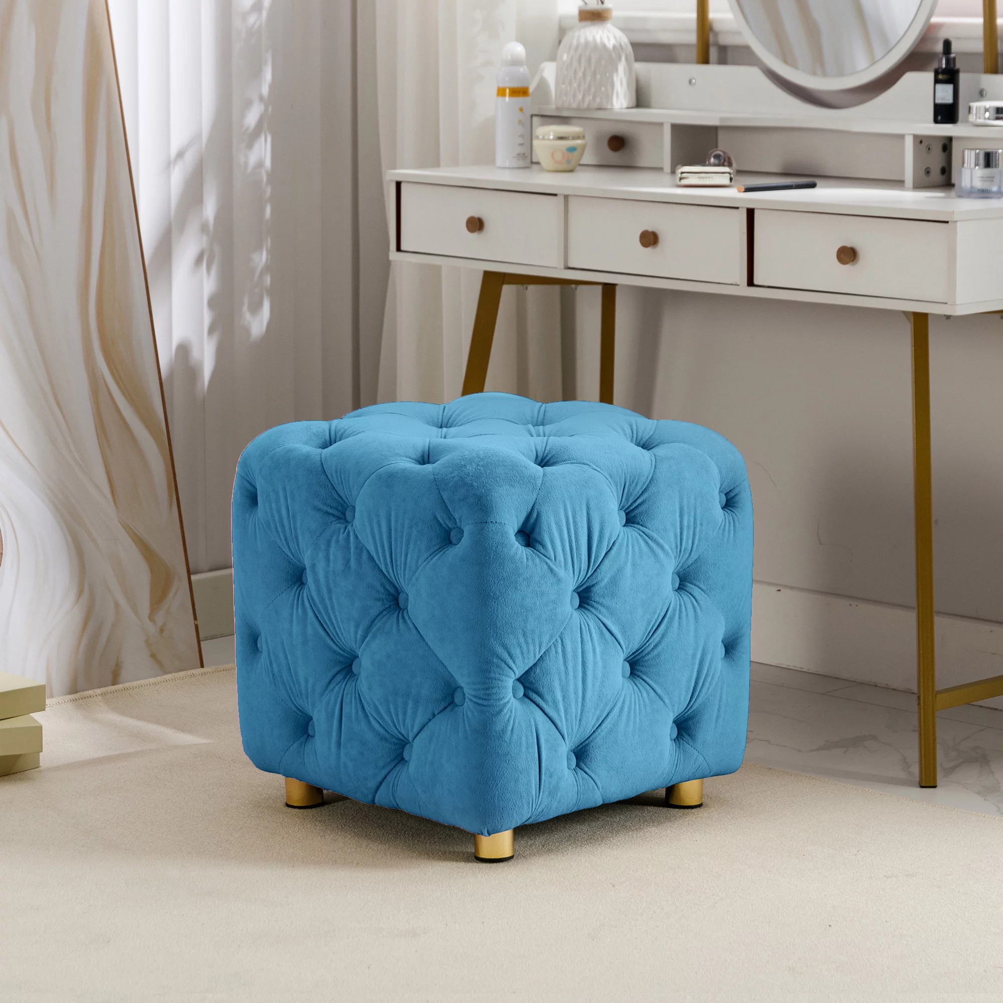 Upholstered Tufted Square Velvet Ottoman with Button, Mordern Footrest Stool Ottoman Comfy for Living Room/Hosting Room/Bedroom