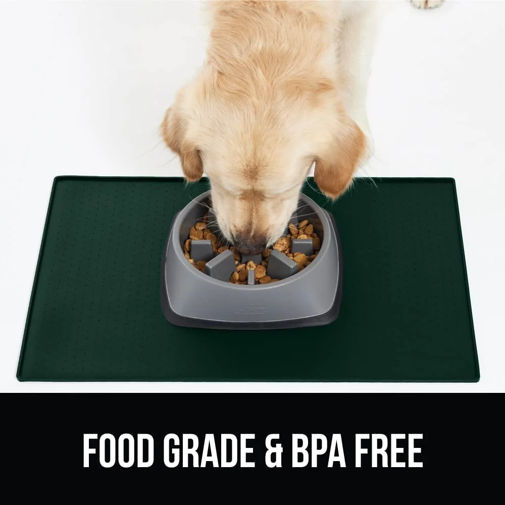 Waterproof Raised Edge  Silicone Pet Feeding Mat, Dog Cat Feeding Mats Contain Spills Protects Floors, Placemats for Cats and Dogs Water Bowl, Pets Accessories 32x24 Green