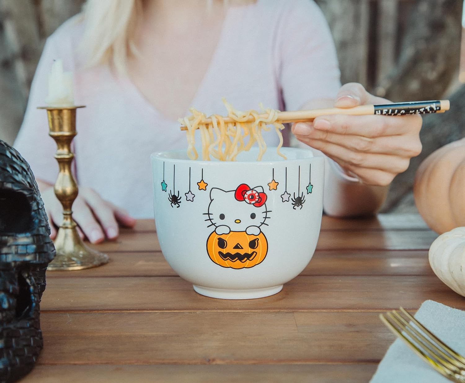 hello Sanrio Kitty Pumpkin Boo Ceramic Ramen Dinnerware Set | Includes 20-Ounce Noodle Bowl and Wooden Chopsticks