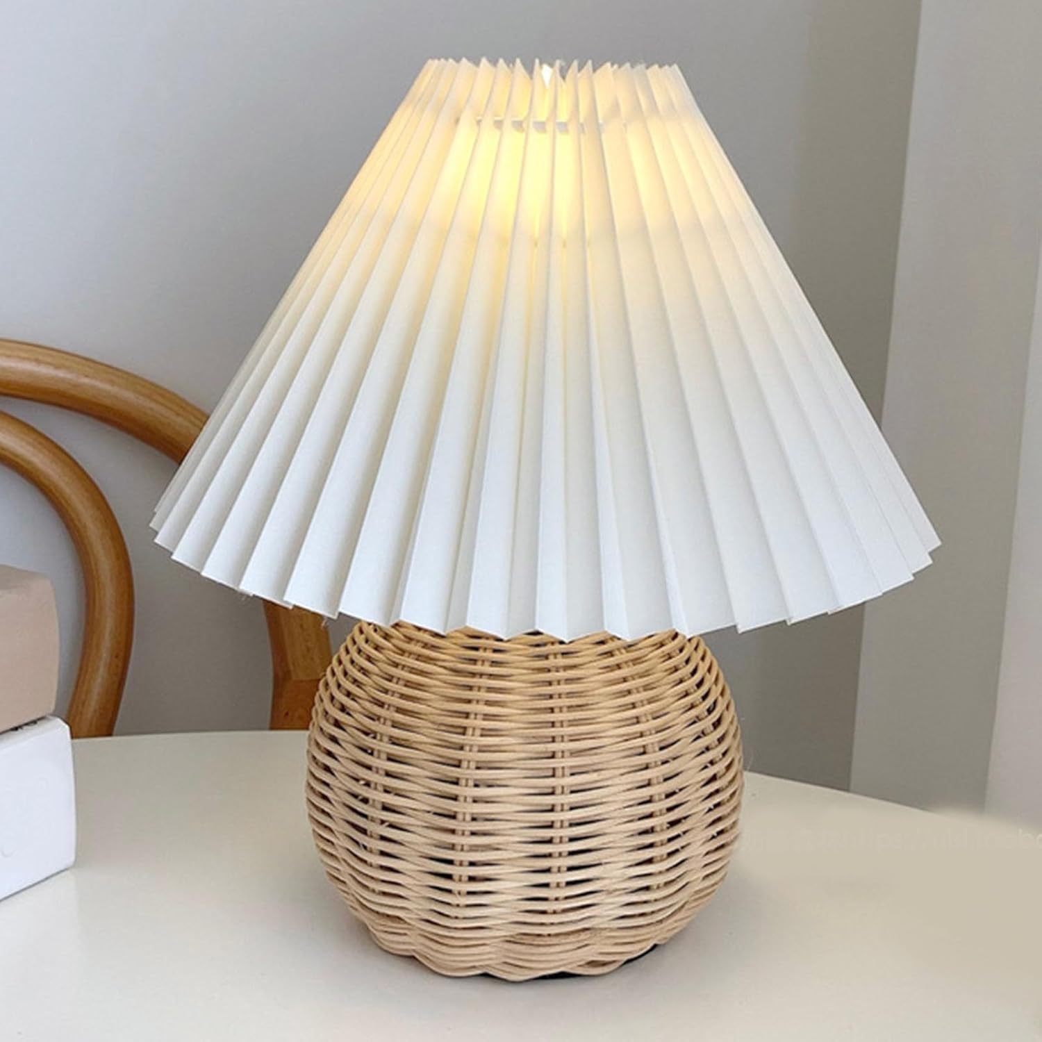 Table Lamp Rattan Pleated Aesthetic Vintage Lamp Bedside Nightstand Mini Lamp for Bedroom Living Room Side Table