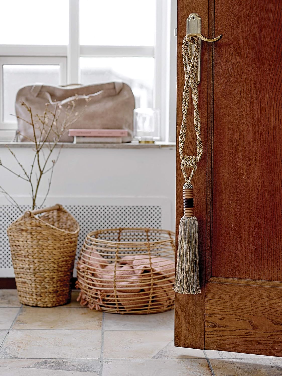 Bankuan Braided Oval Toilet Paper Basket with Wood Bar