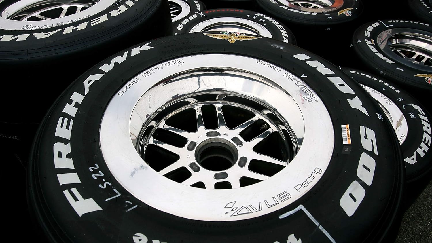 Firestone Destination LE2 Highway Terrain SUV Tire 225/60R17 99 T