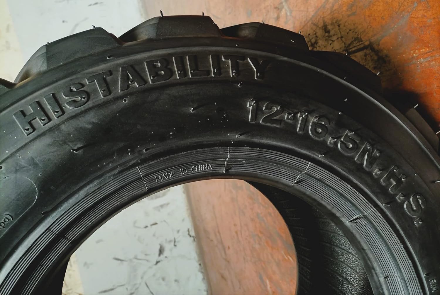 2 HORSESHOE 12-16.5 14PLY R-4 Skid Steer Tubeless Tires w/Extra Thick Rim-Guard Wall Super Heavy Duty H Load 12x16.5 305/70-16.5 NHS 12165 T168 SKS8 L2/G2