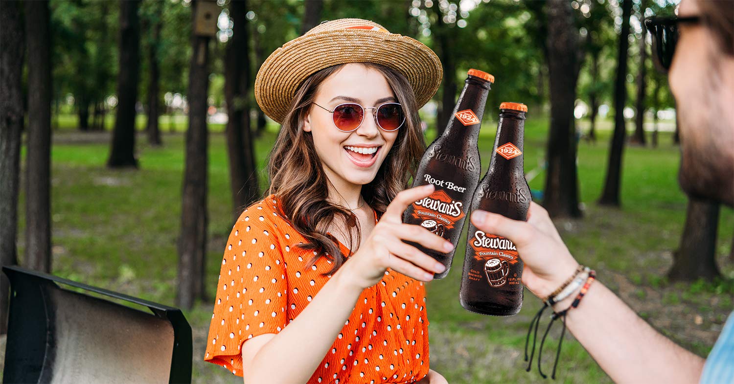Stewart's Root Beer, 12 fl oz (24 Glass Bottles)