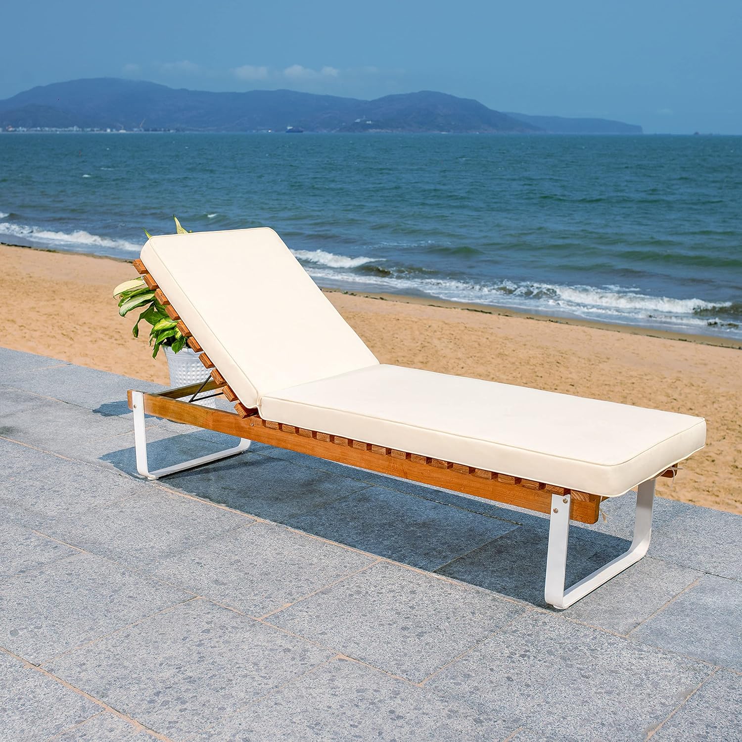 SAFAVIEH Outdoor Collection Nuca Natural Brown Solid Wood/White Legs/White Cushion Chaise Lounge Chair (PAT7084A)