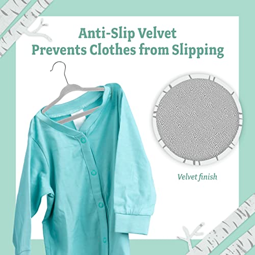 Baby Nest Designs 20x Baby Hangers for Closet with 7X Baby Closet Dividers for Nursery Velvet Baby Clothes Hangers Unisex Newborn Essentials Baby Size Organizer for Infant Clothing to 24 Months