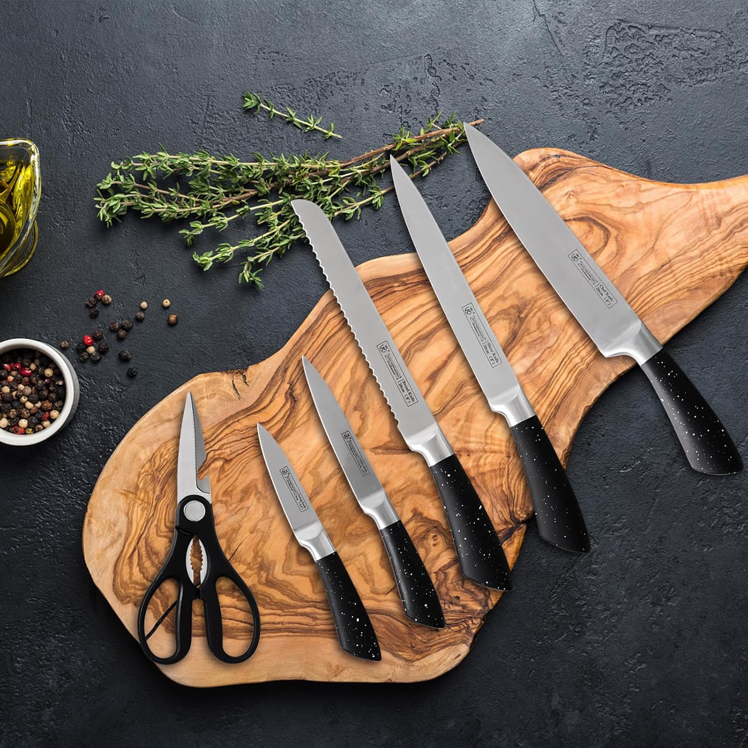 Kitchen Knife Sets,7 Pieces small knife set with block,A beautifully designed gift knife block set,stainless steel knife set with block that combines sharpness and lightness.Kitchen knives.