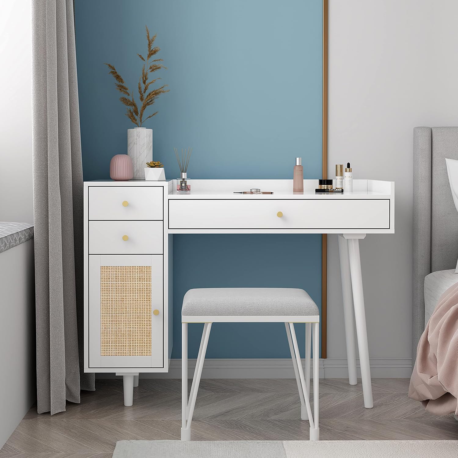 White Makeup Vanity Desk with Drawers, Modern Dressing Table with Storage Cabinet for Bedroom, Without Stool (42