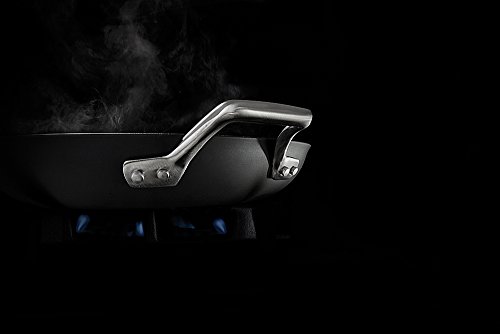 Calphalon Signature Hard-Anodized Nonstick 2-Quart Sauce Pan with Cover, 2 QT