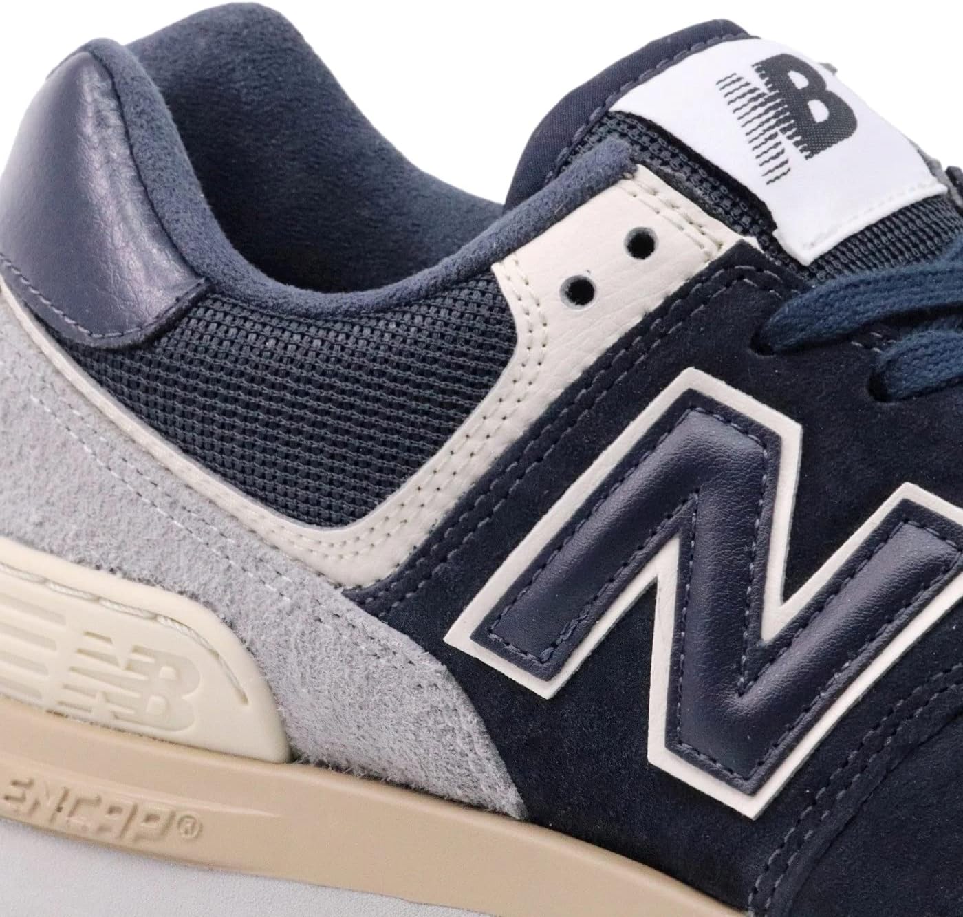 New Balance Unisex 574 V2 Lace-Up Sneaker, Navy/White, 8.5 US Men