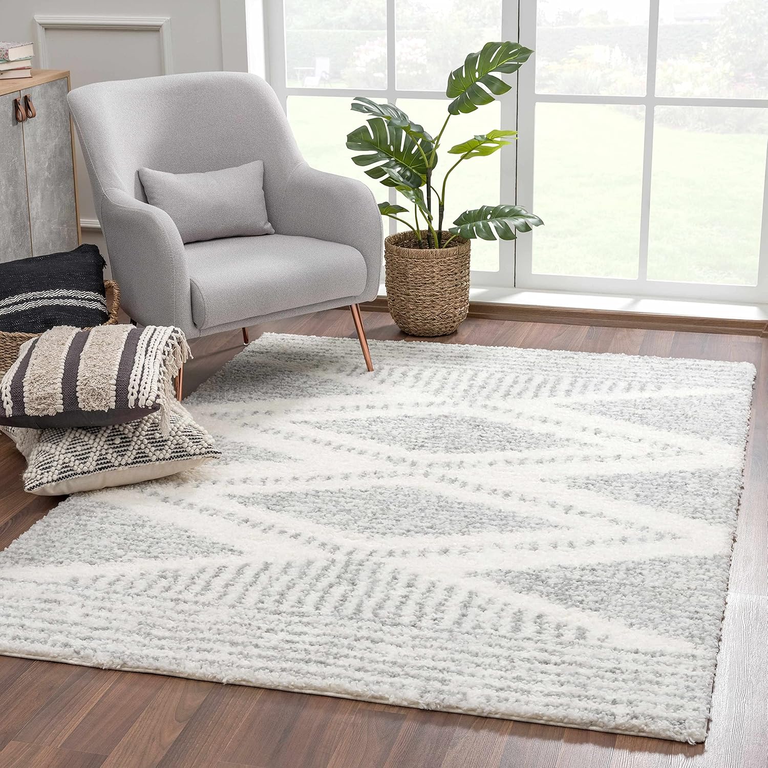 Hauteloom Trunding Moroccan Farmhouse Living Room Bedroom Shaggy Area Rug - Bohemian Shag Rug - Plush High Pile - Southwestern Boho Soft Carpet - Grey, Off White, Beige - 8'10