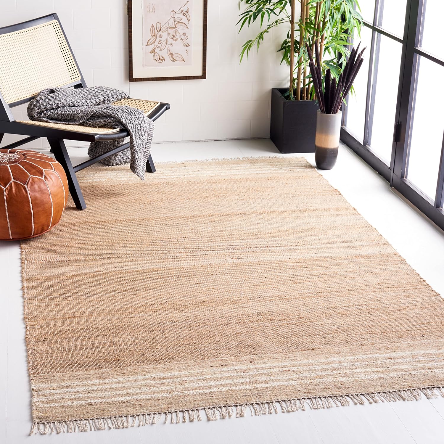 SAFAVIEH Natura Collection Area Rug - 6' Square, Natural & Ivory, Handmade Boho Farmhouse Coastal Jute & Wool, Ideal for High Traffic Areas in Living Room, Bedroom (NAT872A)