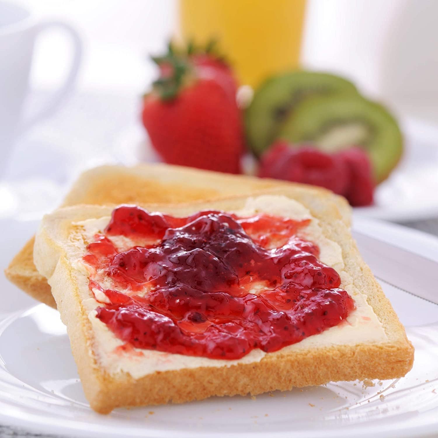 Holstein Housewares 2-Slice Toaster with 7 Browning Control Settings, Black - Great to Toast Bread, Bagels and Waffles