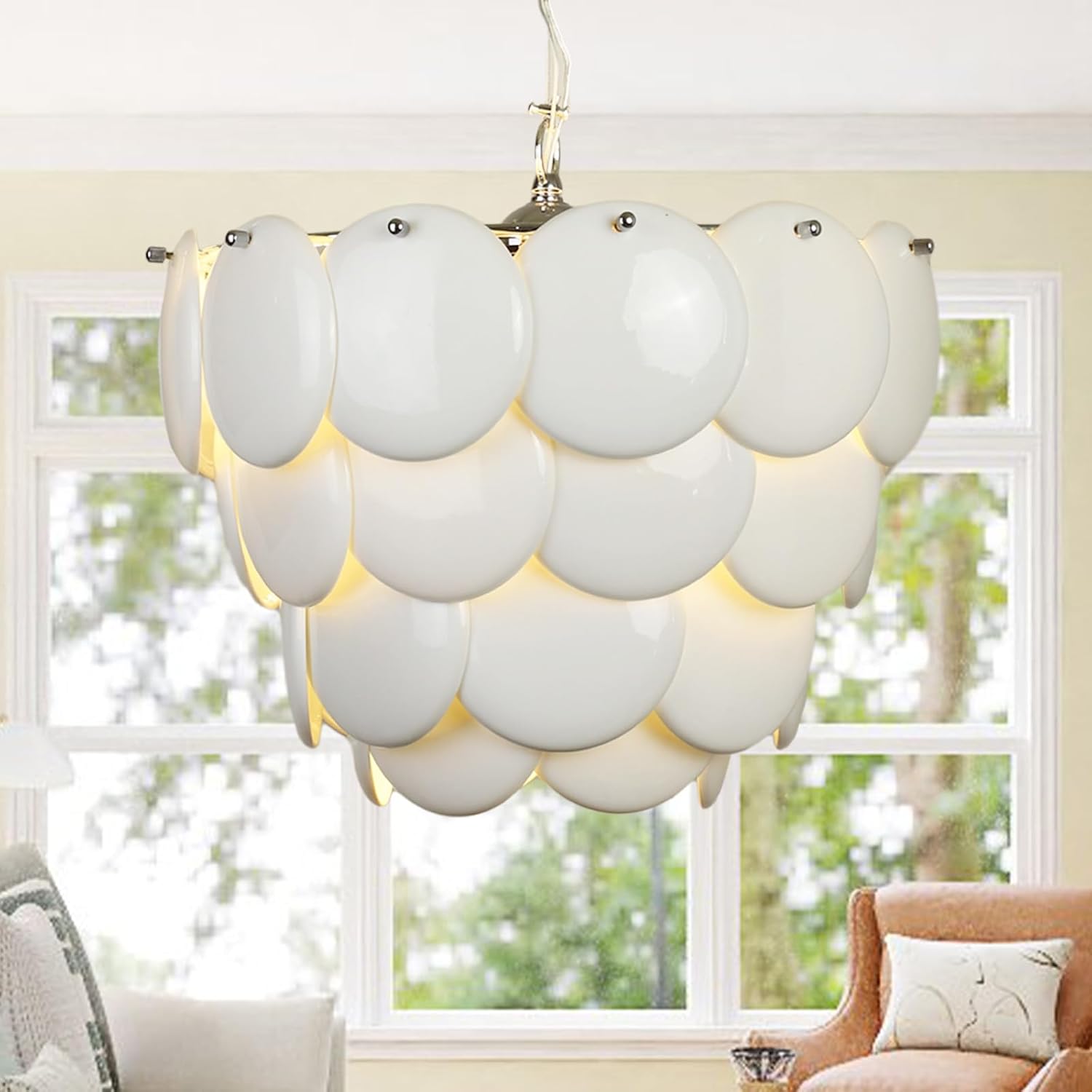 DLLT White Boho Chandelier 5 lights， Modern Dining Room Chandelier Over Table, 15'' Ceramic Shell Lampshade Pendant Light Coastal Light Fixture Height Adjustable, 40w, E12(Bulbs Included) UL Listed