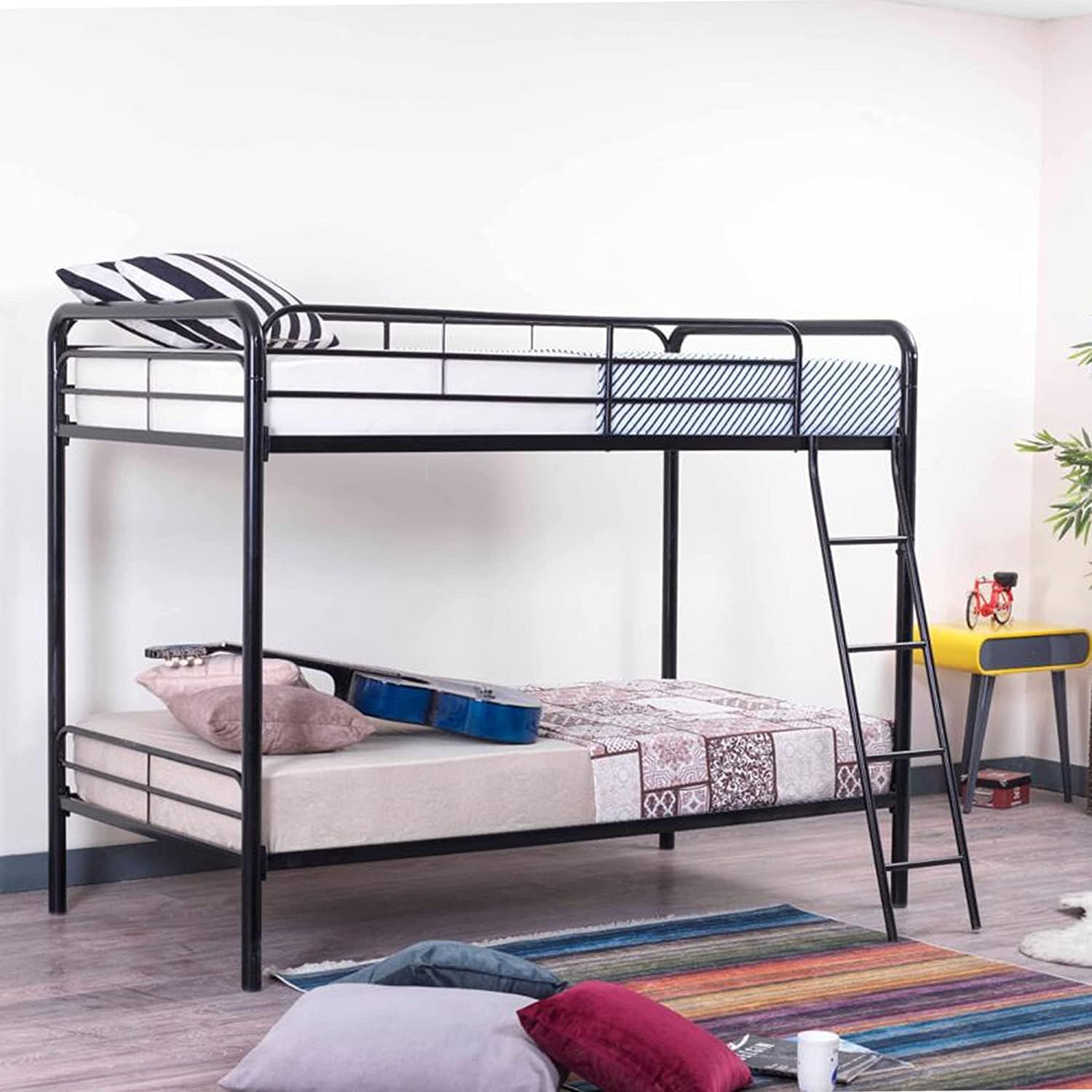 Better Home Products Modern Metal Bunk Bed (Black, Twin/Twin)