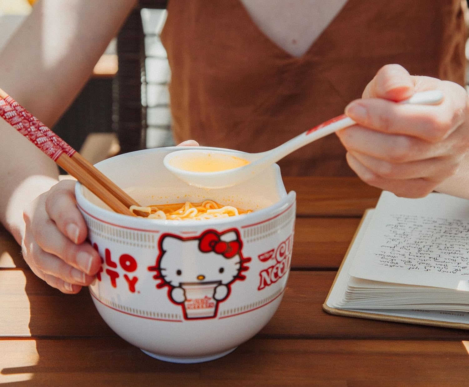 Silver Buffalo Sanrio Hello Kitty x Nissin 20-Ounce Ramen Bowl With Chopsticks and Spoon
