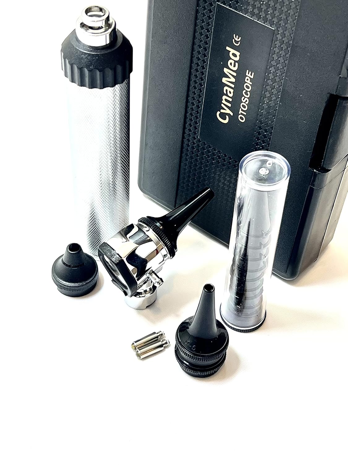 Otoscope Set ENT Diagnostic Instruments plus 2 Free Replacement Bulb Cynamed