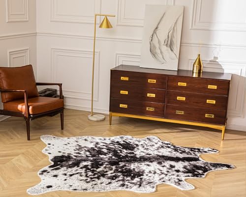 MustMat Faux Cowhide Rug Cow Print Rug Western Cowhide Area Rugs for Living Room (Black and White, 5.2ft x 6.6ft)