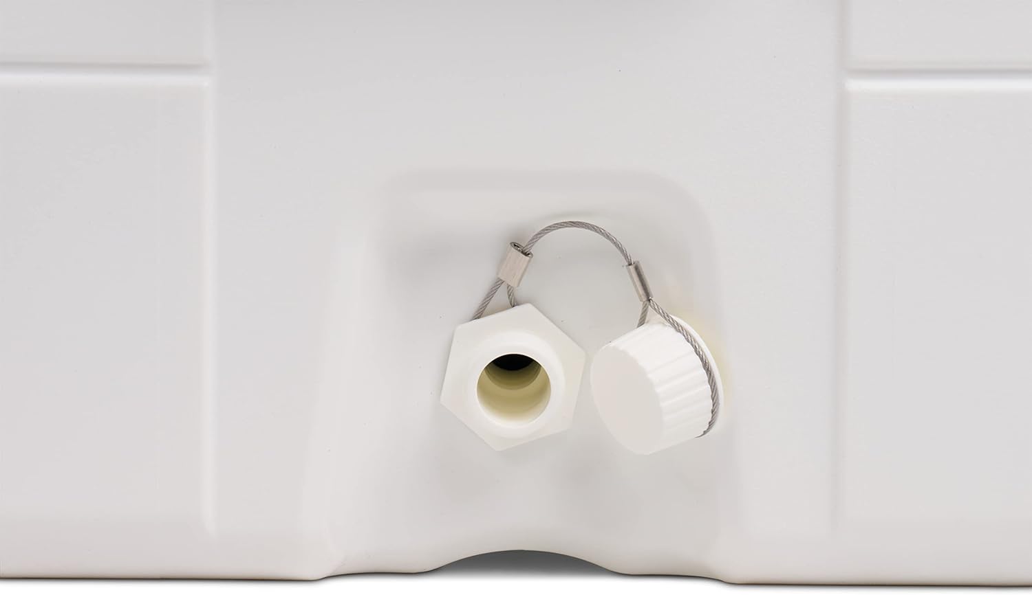 Igloo 100 QT Latitude Marine Ultra White Cooler