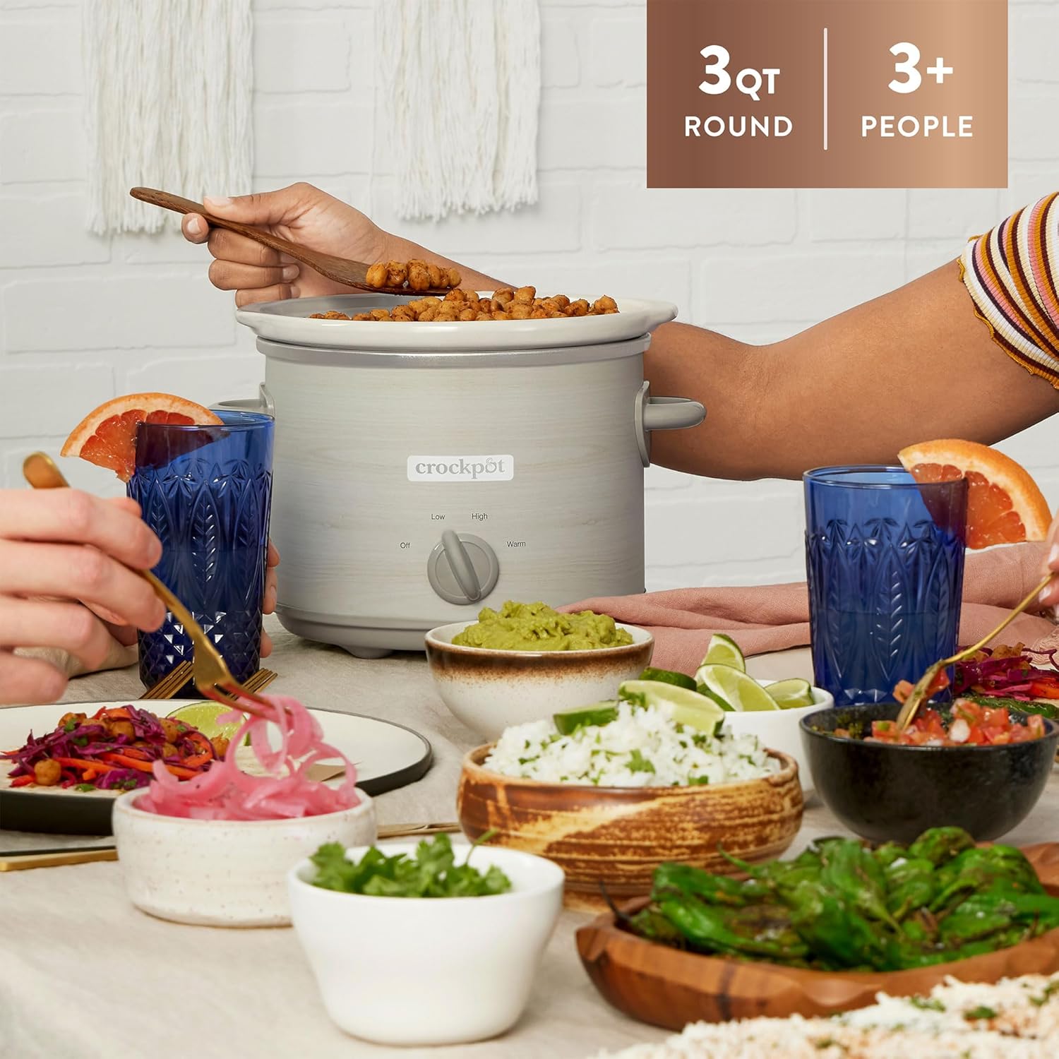 Crock-Pot Manual Design Series 3 Quart Slow Cooker with 3 Cook Settings, Removable Dishwasher and Oven Friendly Stoneware for Meal Prep, Woodgrain