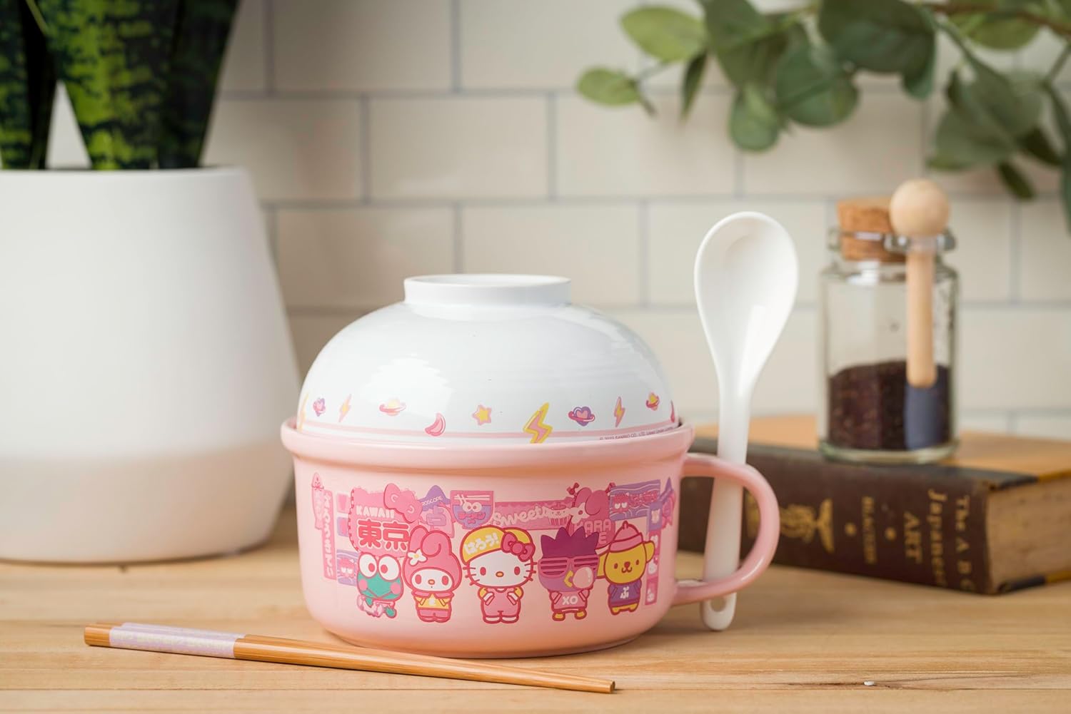 Silver Buffalo Sanrio Hello Kitty and Friends Featuring Keroppi, My Melody, Badtz-Maru, and Pompompurin Soup Mug and Bowl Lid with Spoon and Chopsticks, 13 Ounce Bowl Lid, 22 Ounce Soup Mug