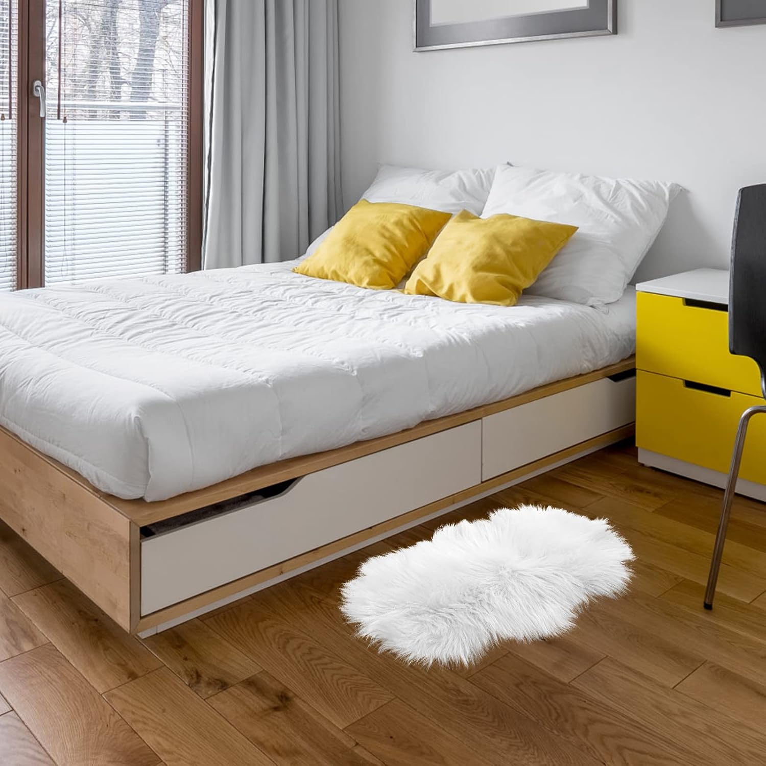 Mini Faux Fur Rug 20 Inches Irregular Area Rug Cushion Fluffy Chair Cover Seat Pad Ultra Soft Art Nail Mat Christmas Decoration for Living Room Sofa Bedroom Floor