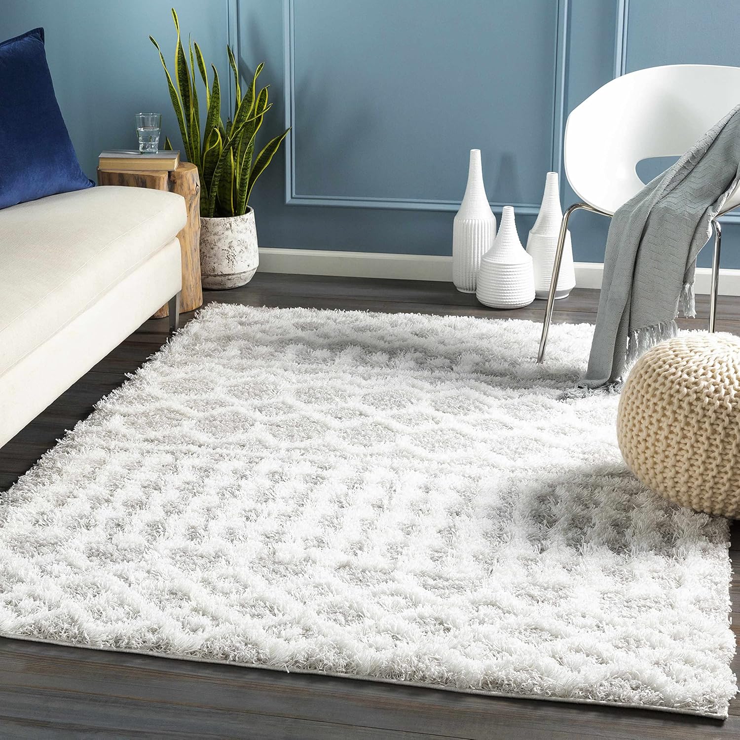 Hauteloom Prompton Shaggy Farmhouse Living Room, Bedroom Area Rug - Bohemian Moroccan Trellis High Plush Pile - Shag Carpet - Grey, Light Gray, White - 5'3
