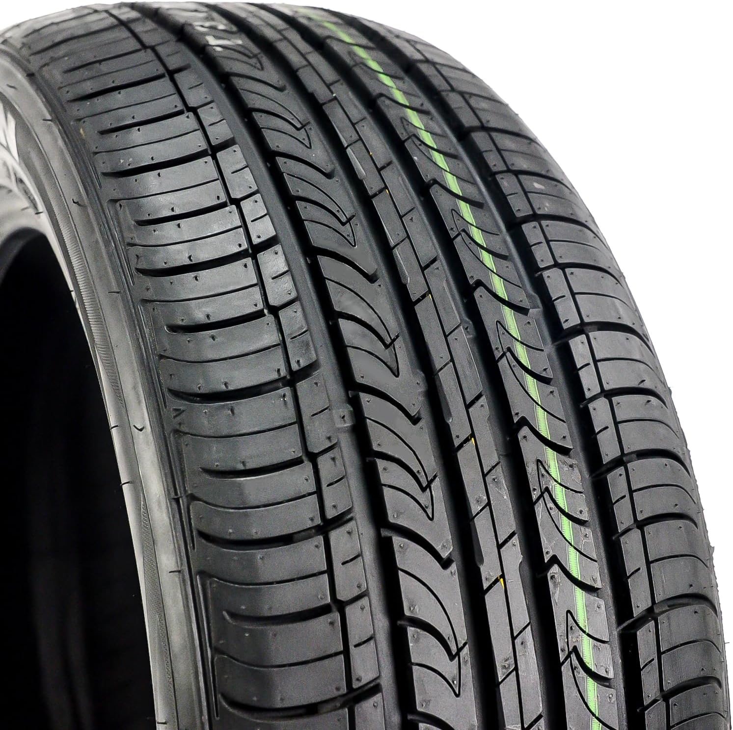 Nexen CP672 Performance Radial Tire - P225/60R17