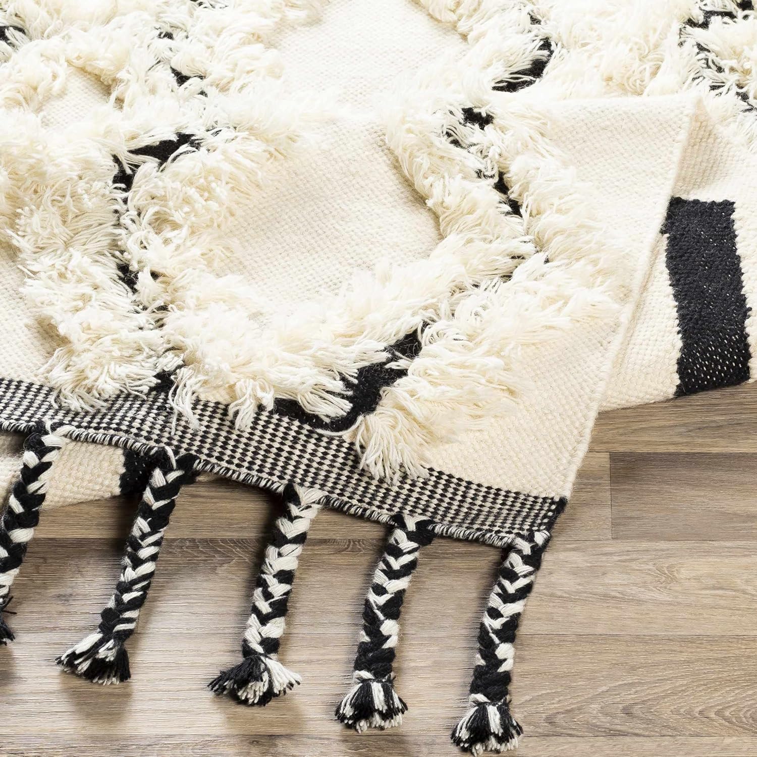 Hauteloom Sangerville Wool Living Room, Bedroom Area Rug - Bohemian/Global - Plush Pile - Beige, Black - 5' x 7'6