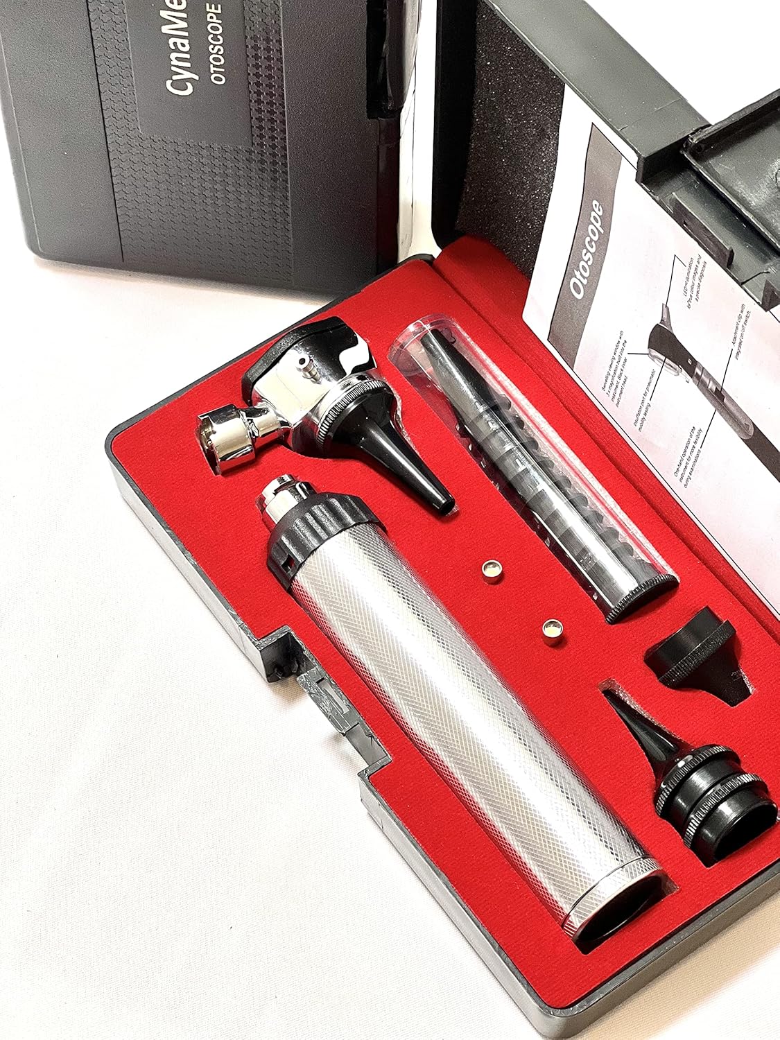 Otoscope Set ENT Diagnostic Instruments plus 2 Free Replacement Bulb Cynamed