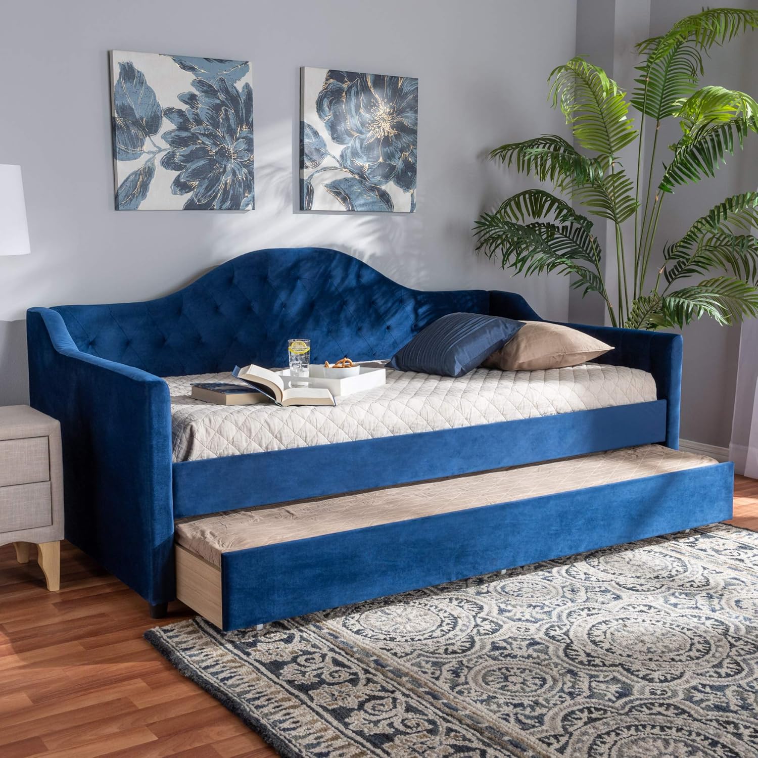 Baxton Studio Perry Modern and Contemporary Navy Blue Velvet Fabric Upholstered and Button Tufted Twin Size Daybed with Trundle