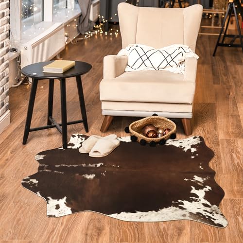 Foxmas Faux Cowhide Rug Cow Print Rugs for Bedroom Living Room, Western Home Decor Cow Hide Animal Rug, Cow Print Western Rugs, Faux Fur Fabric Rug Animal Print Carpet, 2.3x3.6 Feet