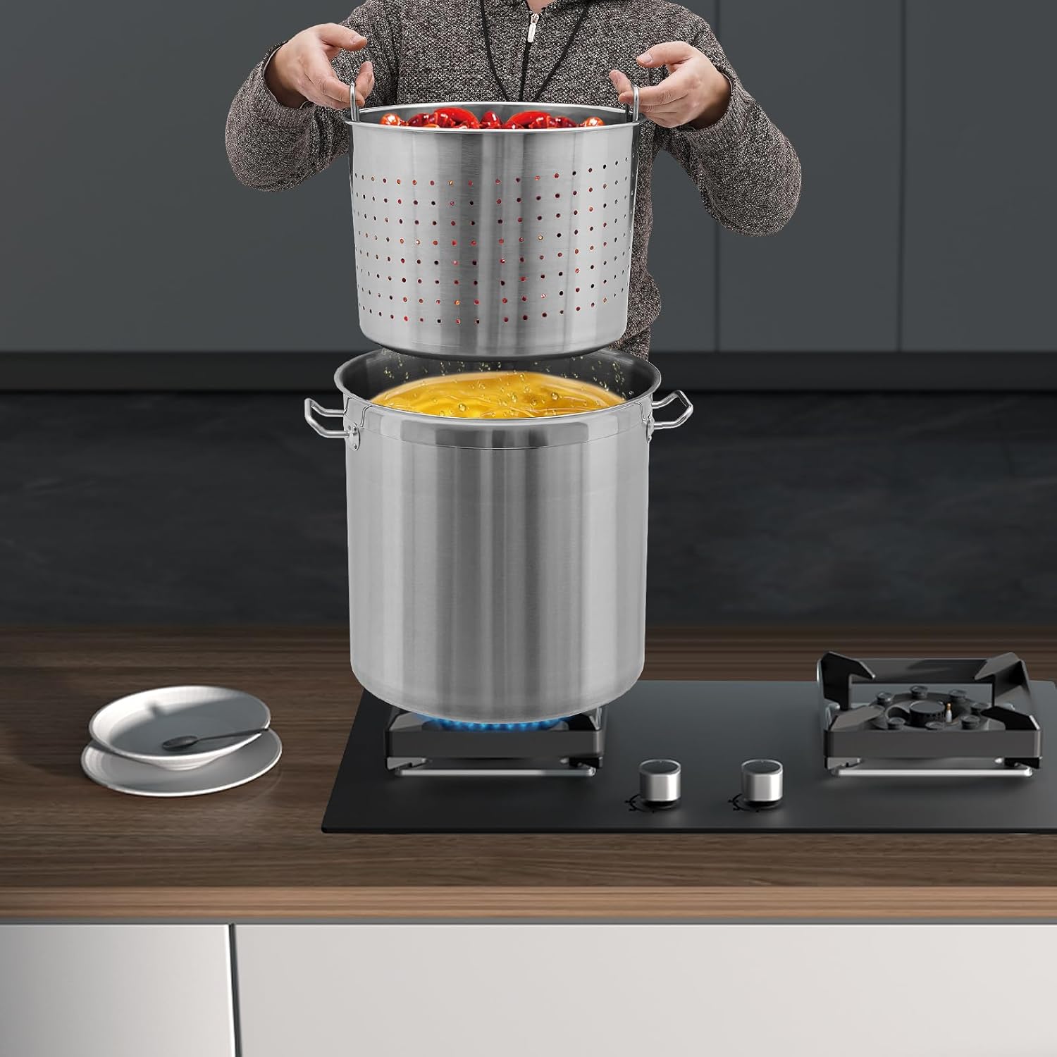 36 Quart Stainless Steel Stock Pot, Seafood Boil Pot with Handle and Lid, Crawfish, Crab, Lobster, Shrimp Boil Stock Pot with Strainer, Turkey Fryer Pot