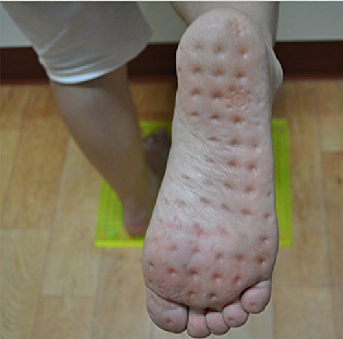 Reflexology Foot Massage Mat Stimulates Blood Circulation Acupressure Feet Massager Plate Board with Magnet (2. Foot Shape Mat)