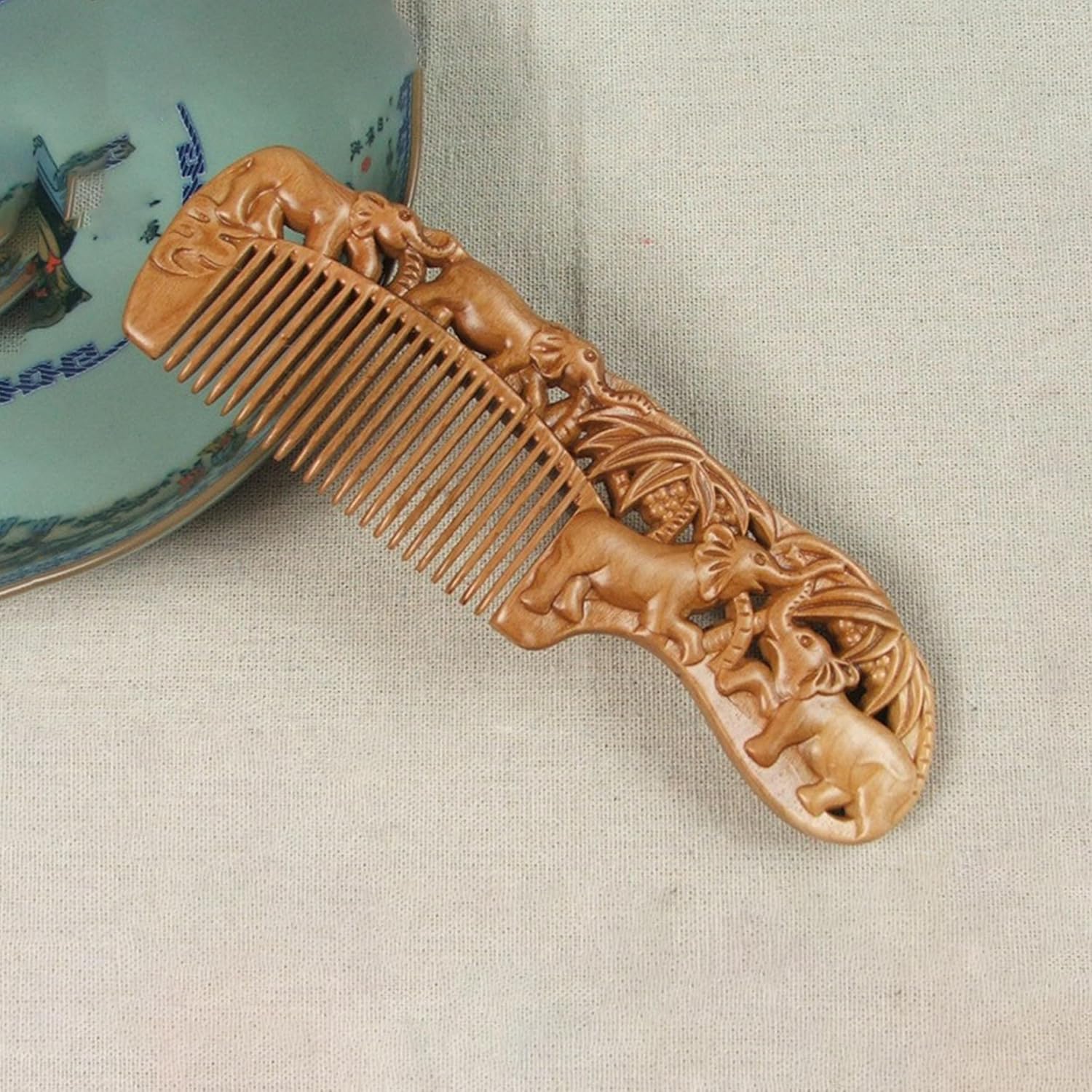 Handmade Carved Natural Sandalwood Hair Comb - Anti-static No Snag Brush for Men's Mustache Beard Care Anti Dandruff Women Girls Head Hair Accessory (Auspicious Green Sandalwood)