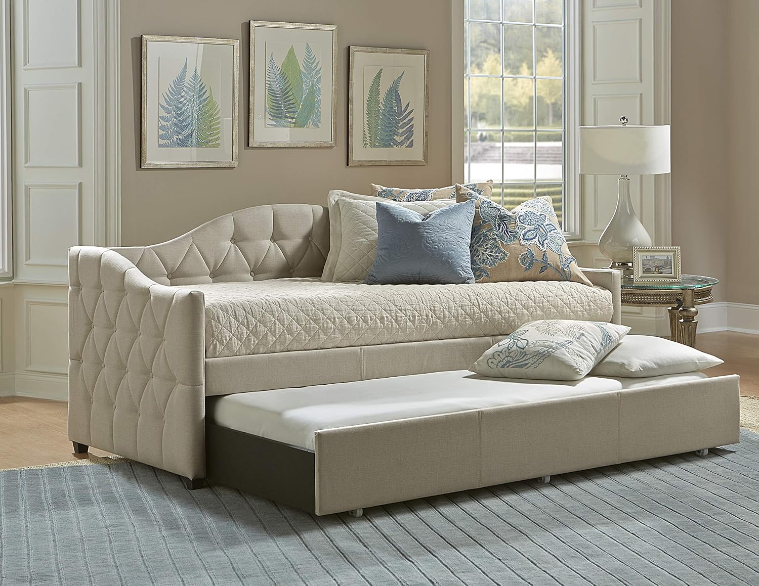 Hillsdale Furniture Jamie Daybed with Trundle, Cream