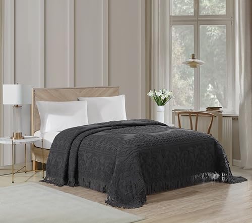 Beatrice Home Fashions Medallion Chenille Bedspread, Full, Sage