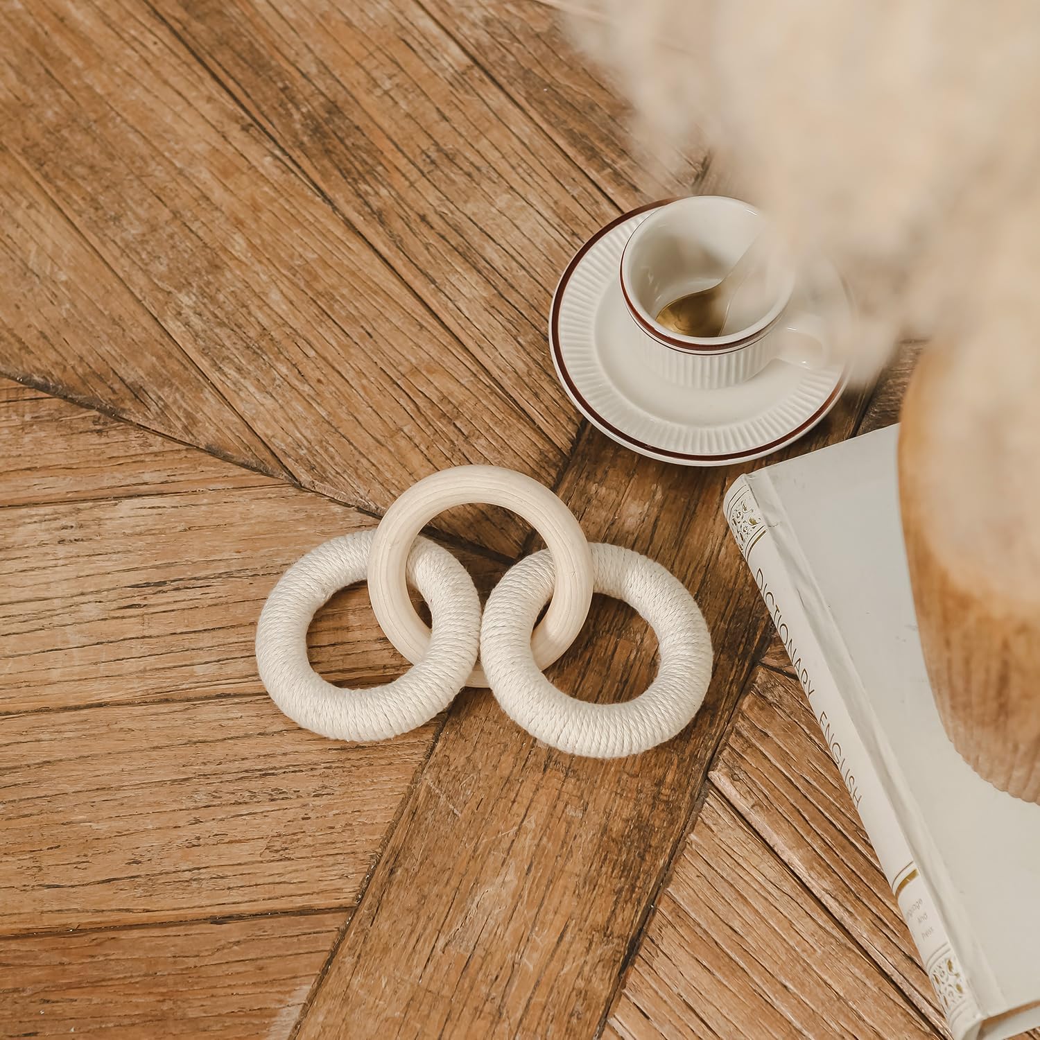 NIKKY HOME Coffee Table Wood Knot Decor, Rustic Boho Style Wooden Chain Link Decor Book Shelf Decor Accents Home Decorations Living Room Table Decorations