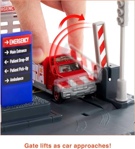 Matchbox Cars Playset, Action Drivers Helicopter Rescue & 1:64 Scale Toy Ambulance & Helicopter, Connects to Other Sets