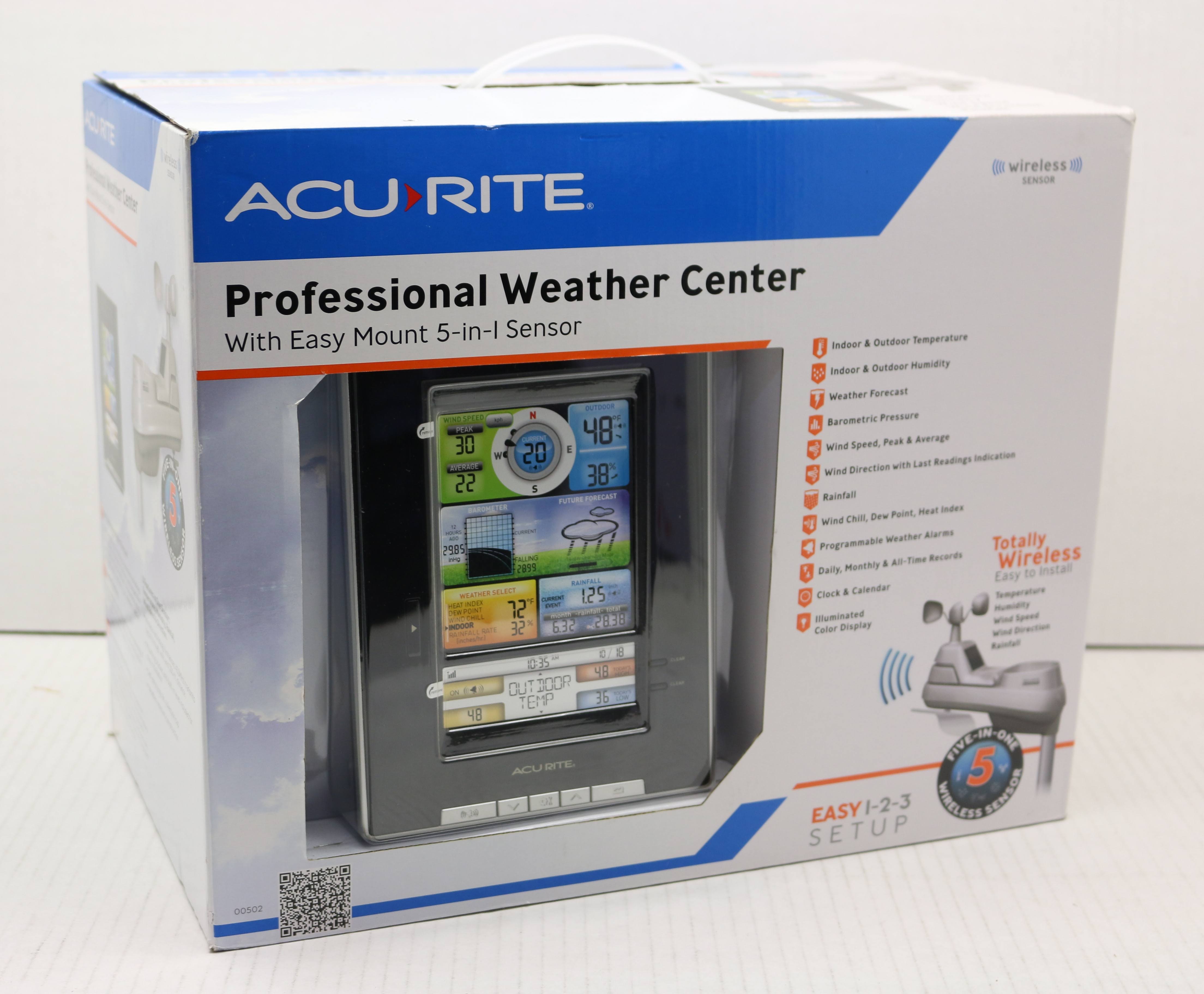 Acurite Professional Weather Center with Easy Mount 5-in-1 Sensor