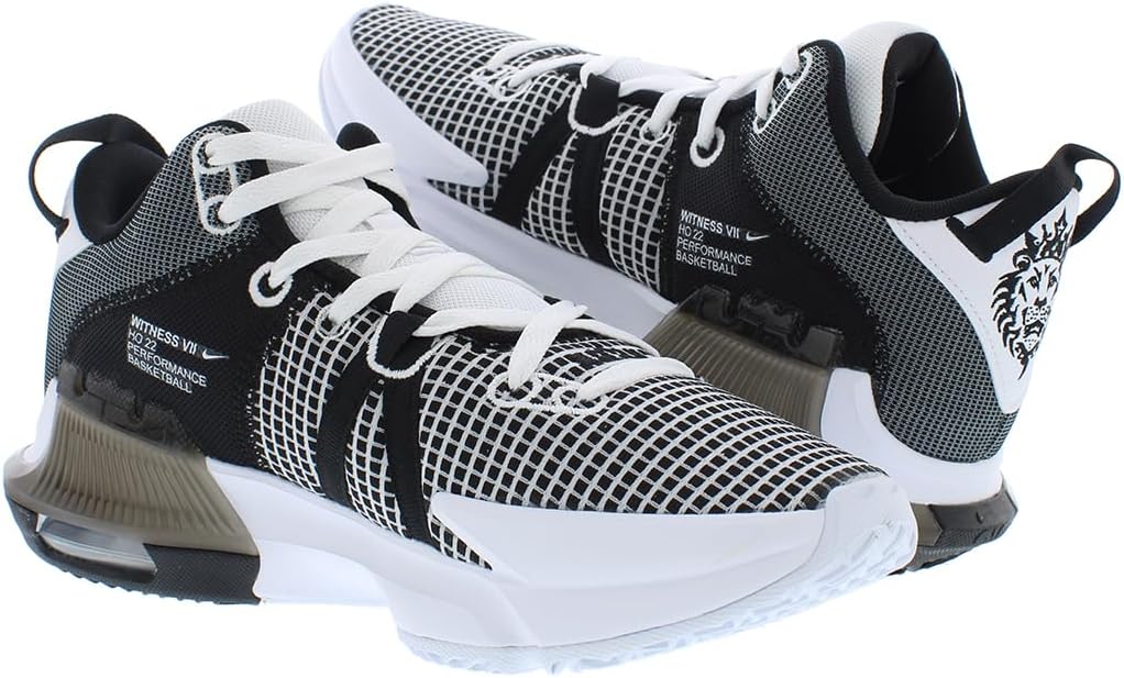 Nike Lebron Witness Basketball Shoes