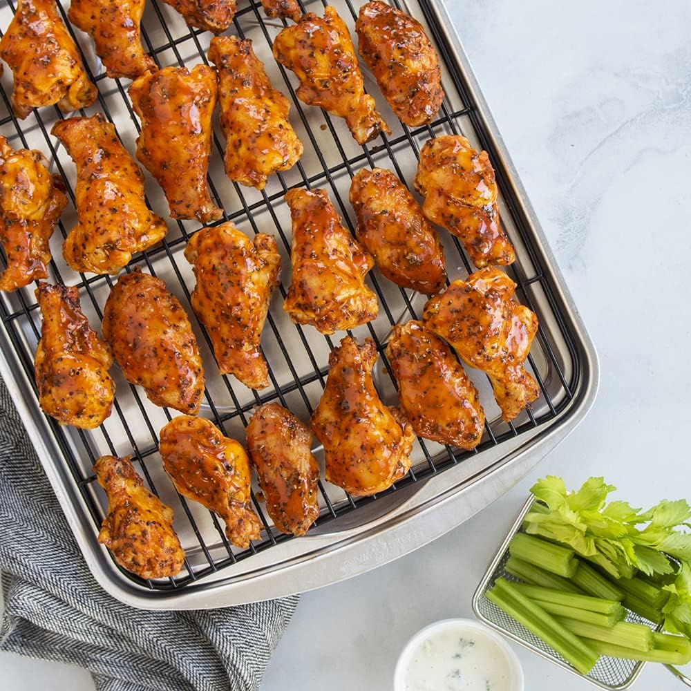 Nordic Ware Oven Crisp Baking Tray, 17.10 x 12.40 x 1.40 inches, Natural