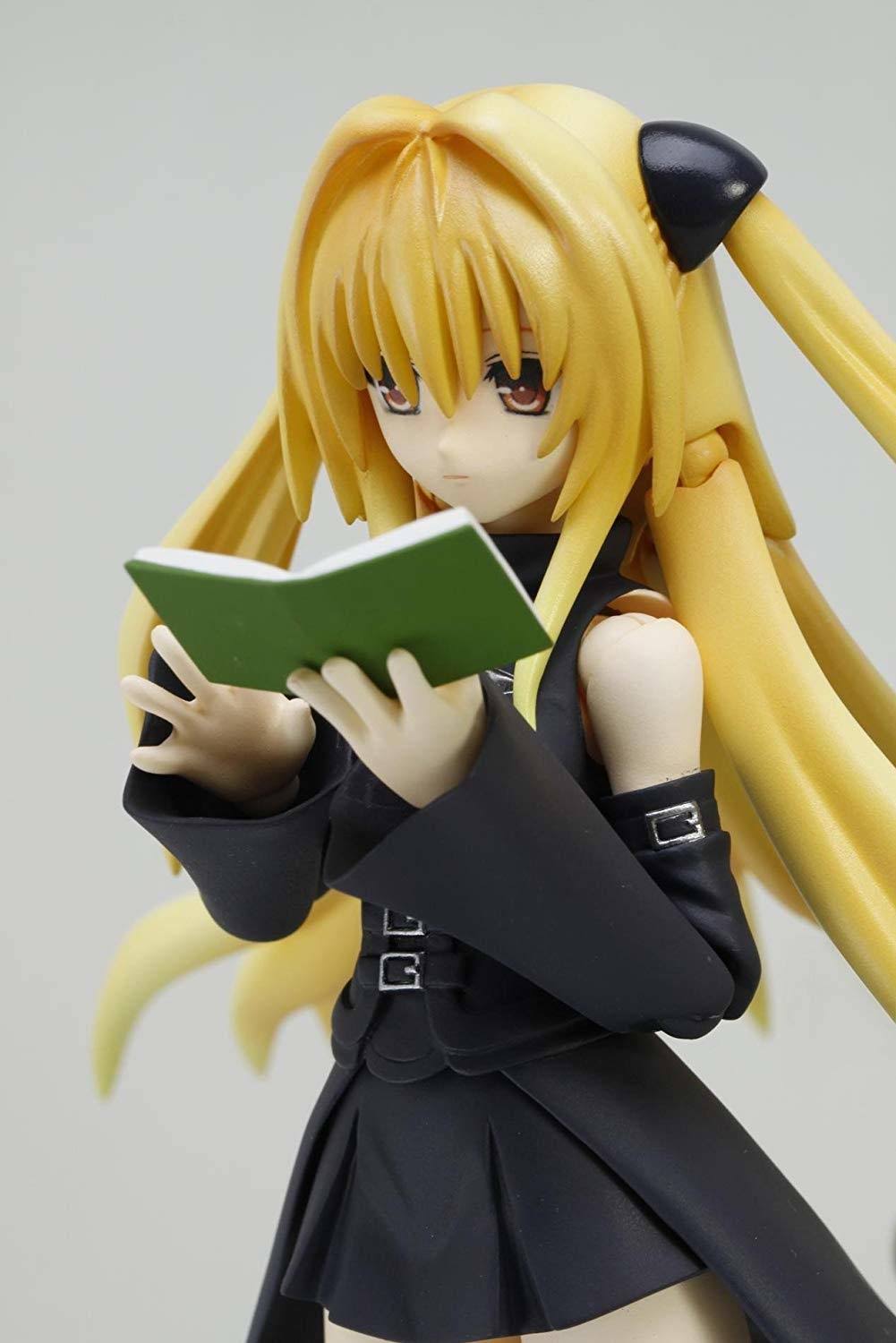 to Love-Ru Darkness - Konjiki No Yami [S.H.Figuarts]