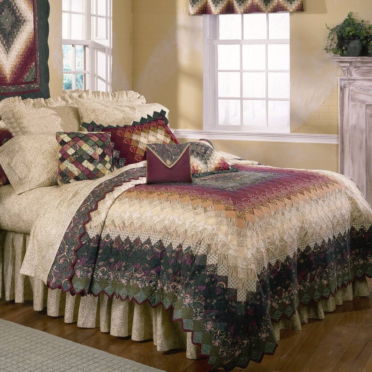 Donna Sharp Spice Trip Cotton Pieced Quilt - Full/Queen