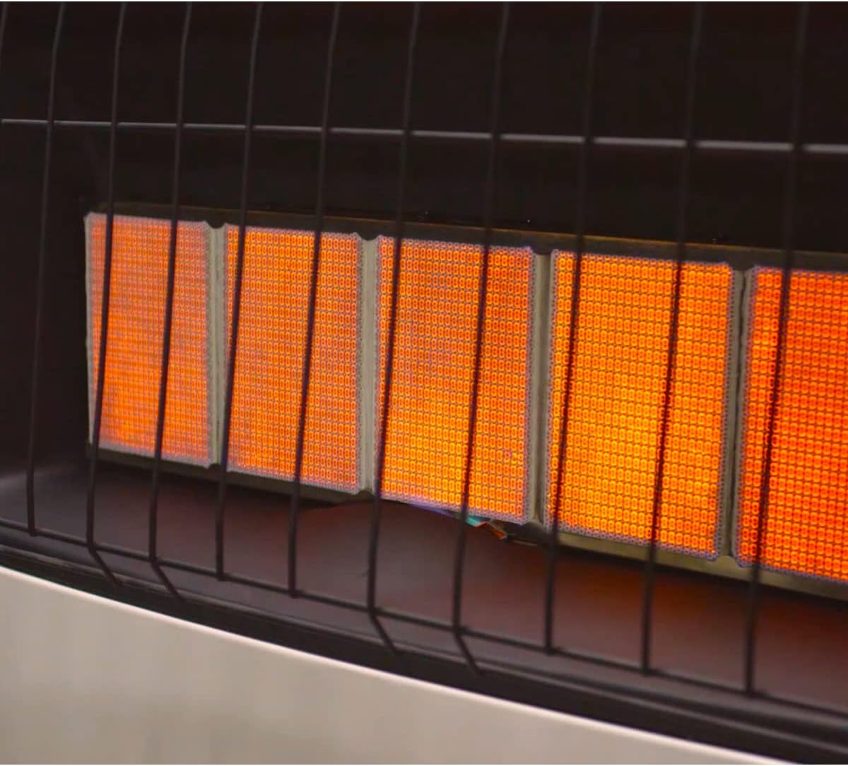 30,000 BTU Natural Gas / Propane Wall Heater for Indoor Use - Dual Fuel, Vent-Free