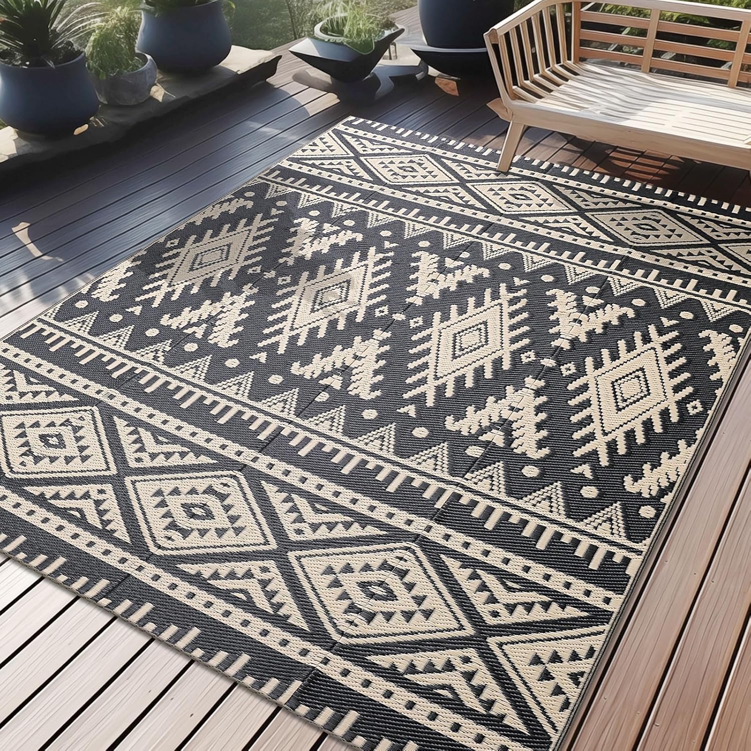 OLANLY Outdoor Rug Waterproof 5x8 ft, Reversible Outdoor Plastic Straw Rug, Boho Patio Rug, Indoor Outdoor Carpet, RV Mat Outside for Patio, Camp, Picnic, Balcony, Deck, Backyard, Black & Beige